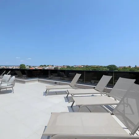 Loreta With Sea View Villa *