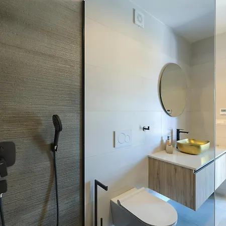 Loreta With Sea View Villa Pula