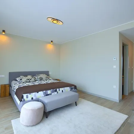 Loreta With Sea View Villa