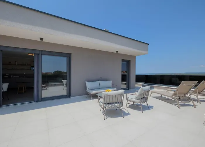 Βίλα Loreta With Sea View